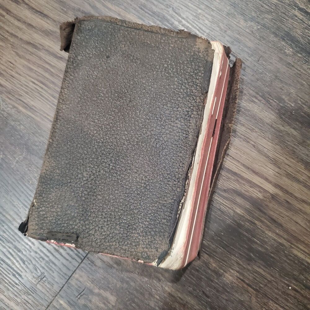 Antique Very Old Bible Teachers Edition Cambridge